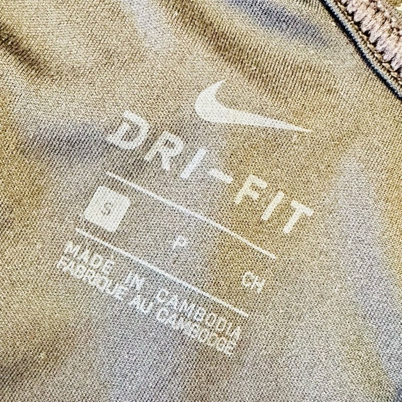 NEW! Nike Black Dri-FIT VICTORY ELASTIKA Training/Running Tank Top - Picture 11 of 13